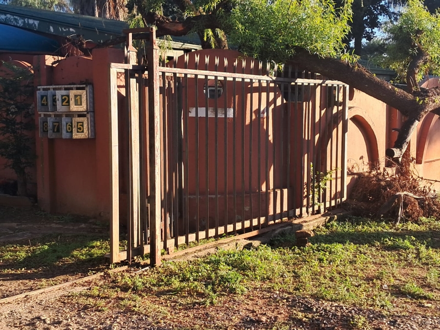 8 Bedroom Property for Sale in Brits North West